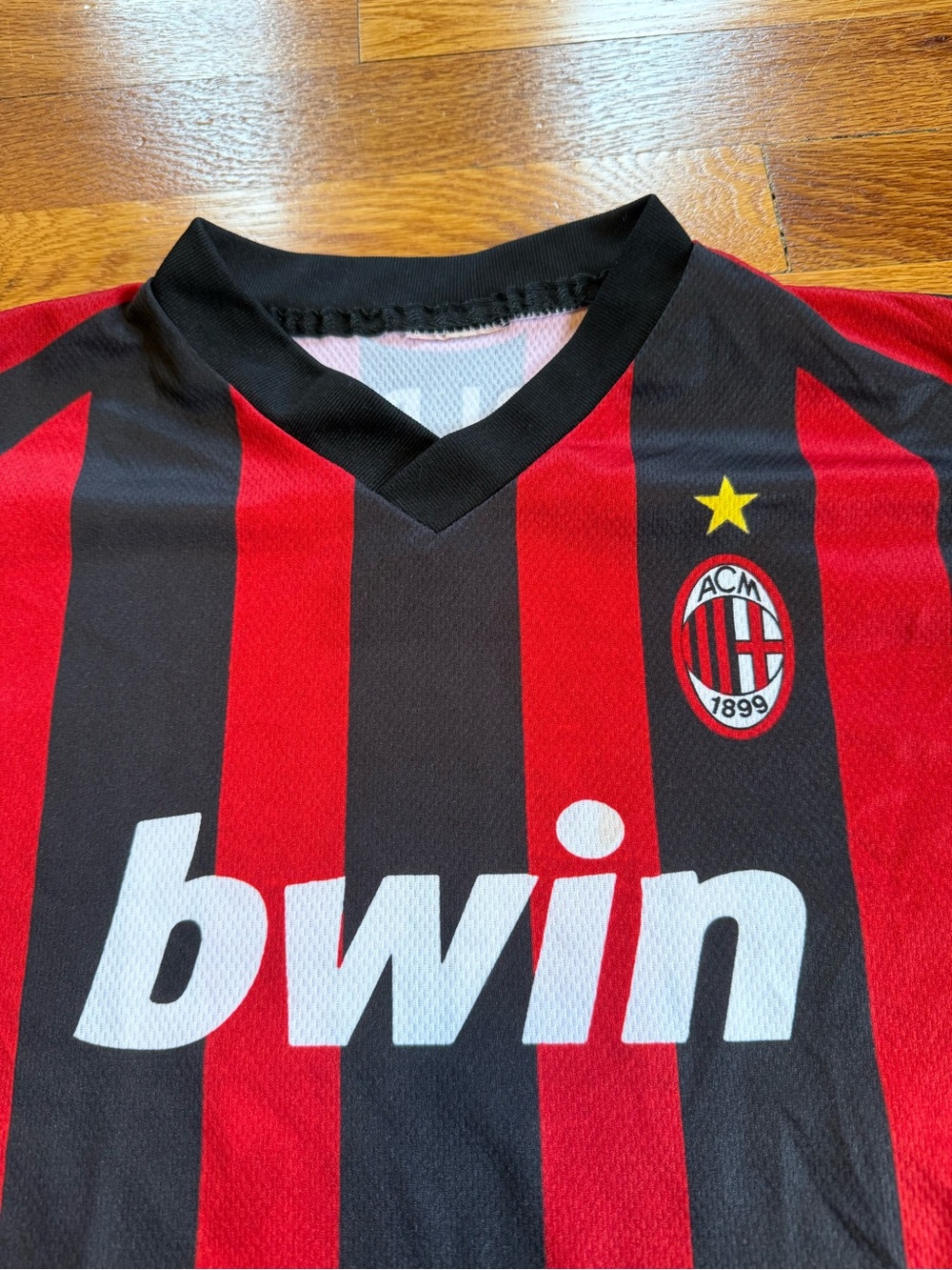 Ronaldinho AC Milan Youth Medium Soccer Football Retro Jersey 15x19 - Picture 4 of 7